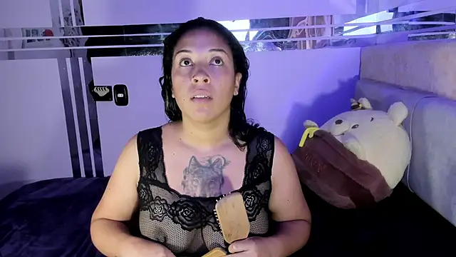 Snapshot of celesttemoon chatting on May 5, 2026, 7:28 pm celesttemoon online show from May 5, 2026, 7:28 pm