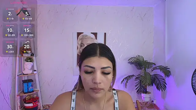 SALOOMEE   online show from April 20, 2026, 10:51 am