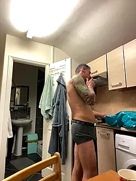 Yourhotboy 42 online show from December 20, 2025, 7:28 pm