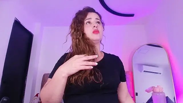 diane di online show from December 3, 2025, 7:13 pm