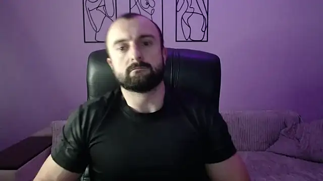 brindlefly6969 online show from November 21, 2025, 11:31 am