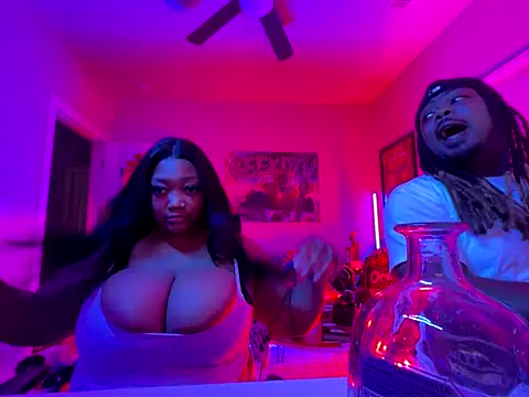 4EVAGLACIERS online show from November 5, 2025, 3:09 am