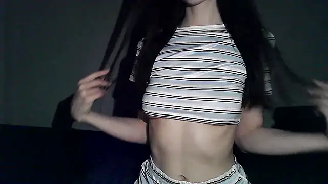 ElizaSwon online show from November 15, 2025, 7:51 pm