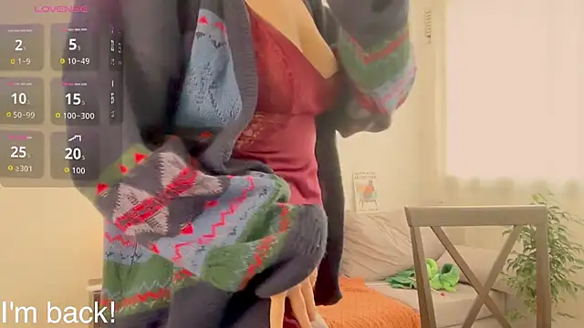 Snapshot of Your_Hand_In_mine chatting on February 1, 2026, 7:12 pm Your Hand In mine online show from February 1, 2026, 7:12 pm