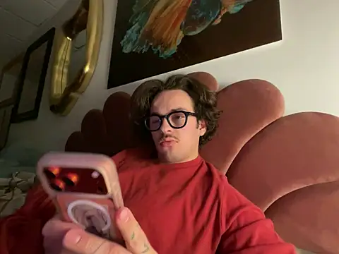 Snapshot of hardmecl chatting on March 11, 2026, 9:20 pm hardmecl online show from March 11, 2026, 9:20 pm