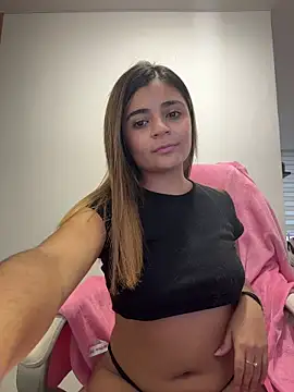 pamell col online show from March 3, 2026, 10:50 pm