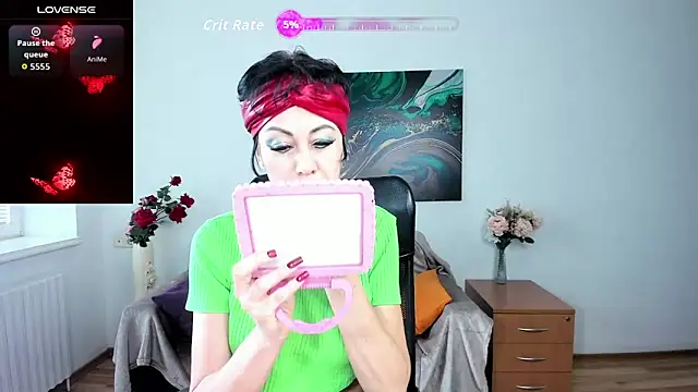 Silvia Wallec online show from November 12, 2025, 11:58 am