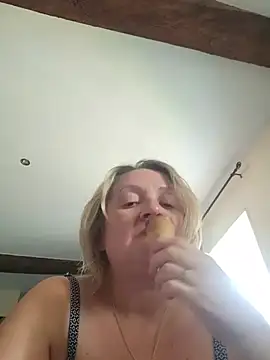lady charlyne online show from July 13, 2026, 5:56 pm