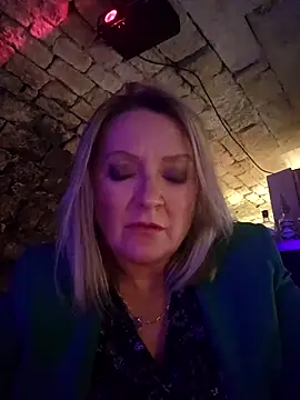 lady charlyne online show from March 7, 2025, 8:44 pm