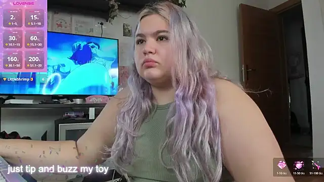 Freakcute  online show from November 20, 2025, 12:50 pm