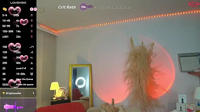 IsseyMz online show from September 28, 2025, 7:15 am