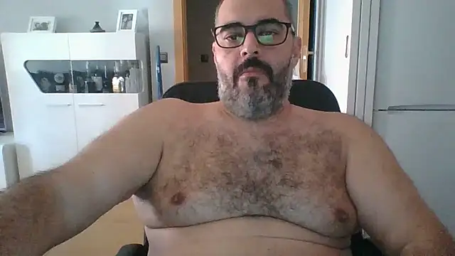 templar2303 online show from October 27, 2025, 1:01 pm