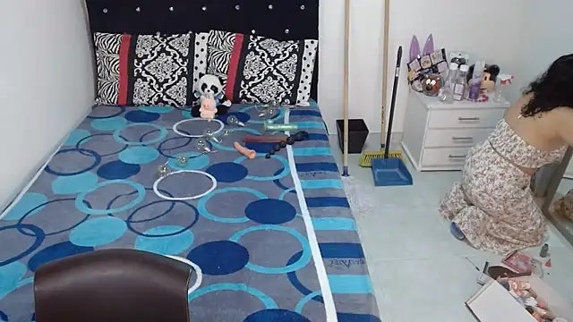 soniafuckboobs online show from March 13, 2026, 12:32 pm