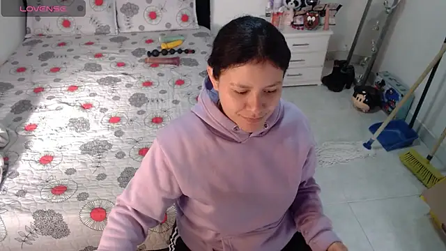 soniafuckboobs online show from April 1, 2026, 12:17 pm