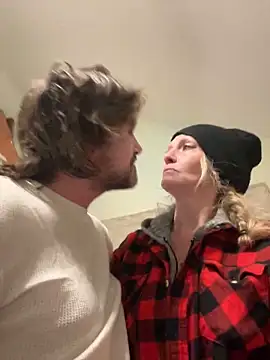 punani4johnny online show from December 27, 2024, 11:42 pm