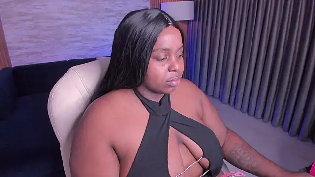 Snapshot of Rebeka_spencer chatting on February 22, 2026, 12:07 pm Rebeka spencer online show from February 22, 2026, 12:07 pm