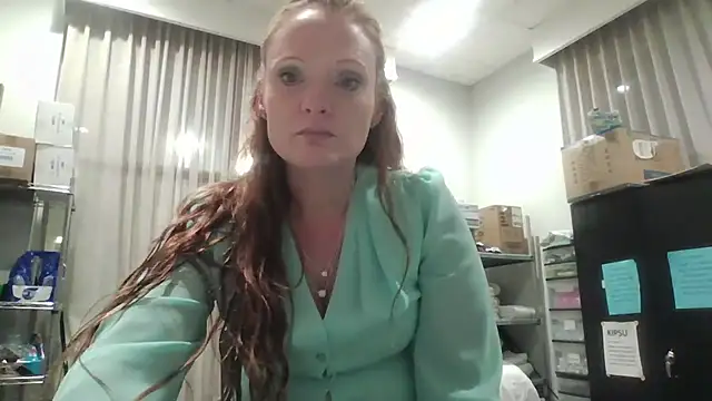 sexiginger22 online show from February 25, 2026, 12:05 pm