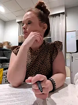 sexiginger22 online show from March 8, 2026, 11:02 am