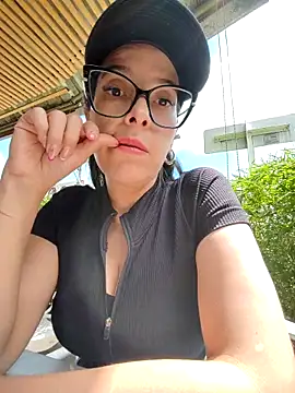 Snapshot of _amanda_seyfried19 chatting on April 1, 2026, 6:49 pm amanda seyfried19 online show from April 1, 2026, 6:49 pm