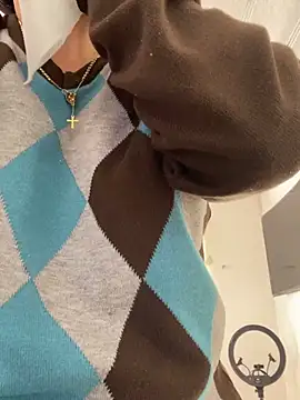 Snapshot of hannahb-e chatting on February 2, 2026, 4:39 pm hannahb-e online show from February 2, 2026, 4:39 pm