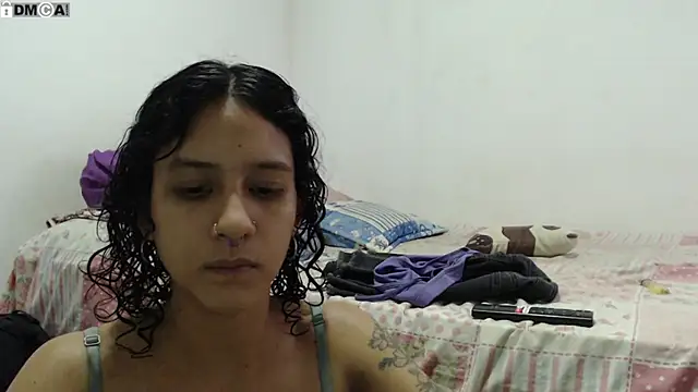 AlinaWoolf  online show from February 13, 2026, 8:53 pm