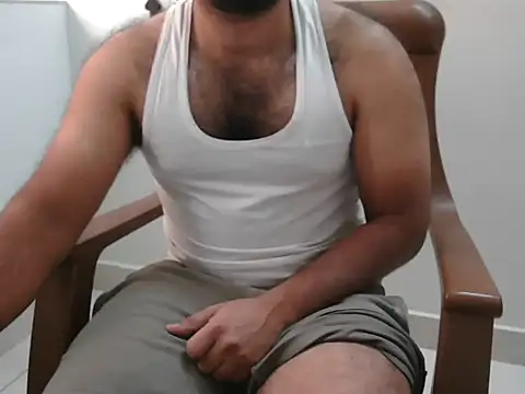 Snapshot of Tamil_Boy28 chatting on February 6, 2026, 9:05 am Tamil Boy28 online show from February 6, 2026, 9:05 am