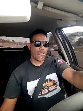 Snapshot of hecwil8 chatting on December 30, 2024, 3:23 pm hecwil8 online show from December 30, 2024, 3:23 pm