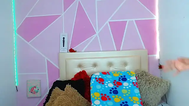 AngeDrty online show from October 12, 2025, 4:03 am