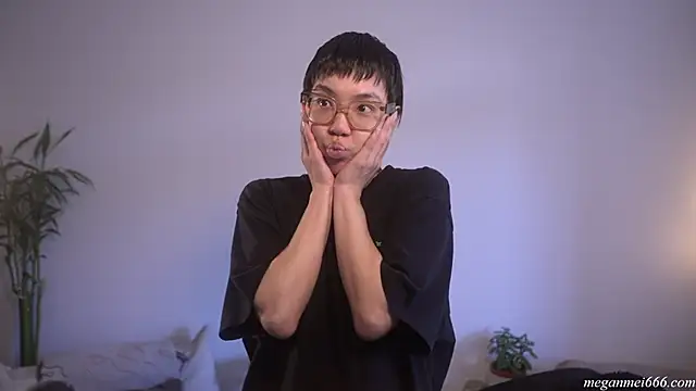 meganmei666 online show from April 7, 2026, 6:21 pm