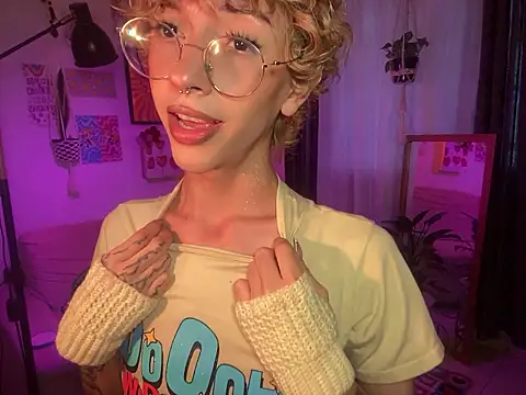 lyamthommpson online show from March 16, 2026, 8:55 pm