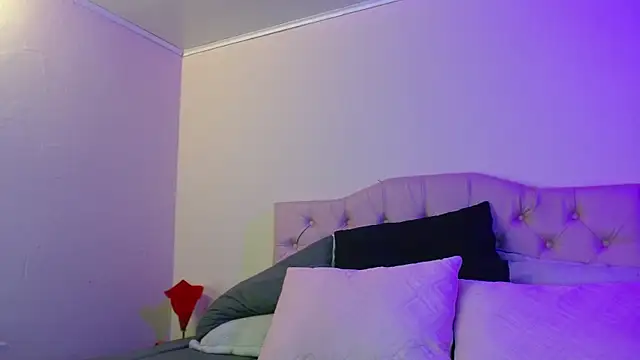 megan lover online show from July 17, 2026, 1:14 am
