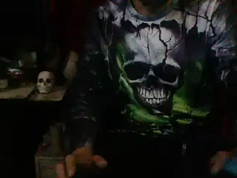 mrdemoncrowly online show from November 30, 2025, 4:13 am