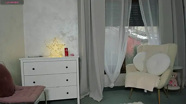 Selena Reeves online show from February 28, 2026, 6:57 am