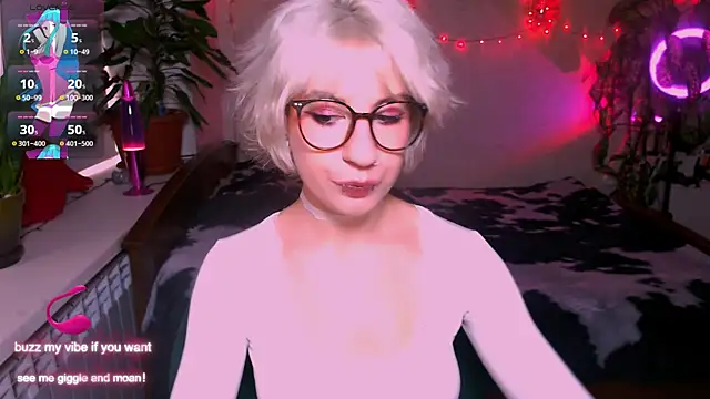  Moonlight t online show from September 22, 2025, 11:16 am