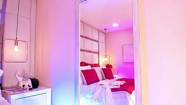 Snapshot of elizavenus chatting on March 10, 2026, 12:31 pm elizavenus online show from March 10, 2026, 12:31 pm