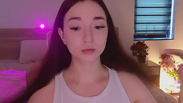 YasmineWest online show from May 23, 2026, 12:53 am