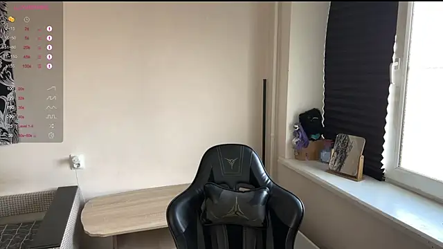 carthylovvve online show from April 2, 2026, 12:45 pm