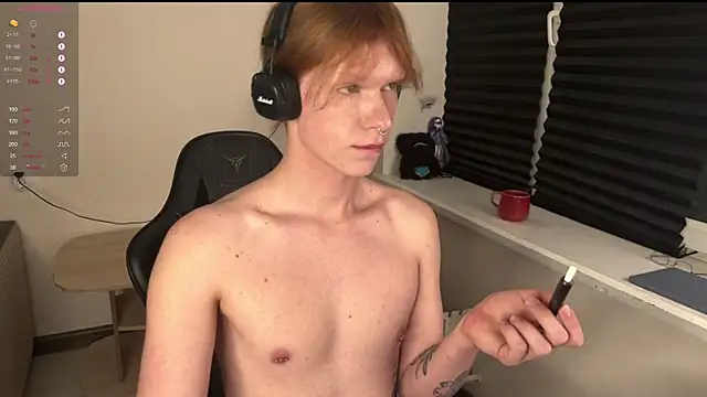 carthylovvve online show from December 1, 2025, 3:35 pm