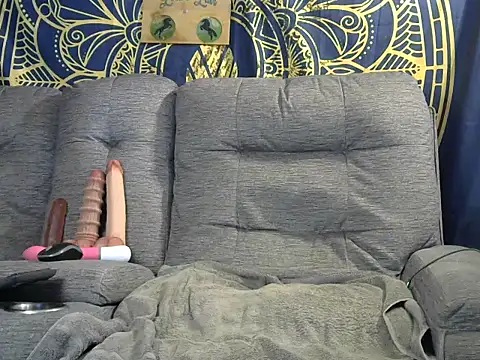 Snapshot of lovely_lola1111 chatting on February 5, 2026, 2:51 am lovely lola1111 online show from February 5, 2026, 2:51 am