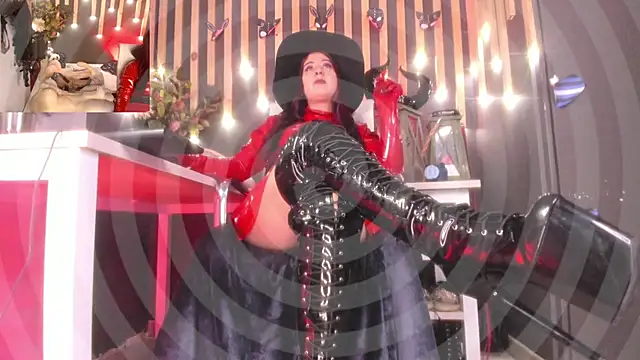 Snapshot of shaaroon_gold chatting on March 22, 2025, 2:03 pm shaaroon gold online show from March 22, 2025, 2:03 pm