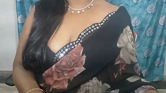 Snapshot of Sophia_your chatting on April 22, 2026, 4:36 pm Sophia your online show from April 22, 2026, 4:36 pm