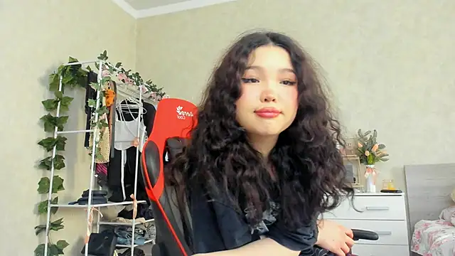 wastforu online show from February 17, 2025, 8:41 am