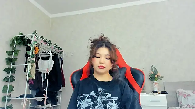 wastforu online show from February 10, 2025, 10:53 am