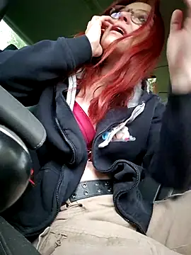 die-EinHORNY-WG online show from October 17, 2025, 3:25 pm