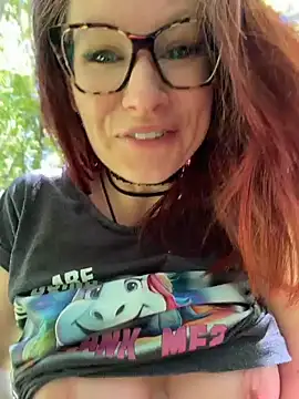 Snapshot of die-EinHORNY-WG chatting on May 22, 2026, 11:52 am die-EinHORNY-WG online show from May 22, 2026, 11:52 am
