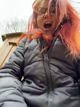 die-EinHORNY-WG online show from March 17, 2026, 12:52 pm