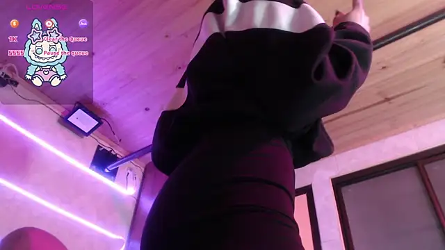 Sally23  online show from February 3, 2026, 2:00 pm