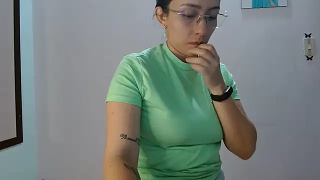 jazzhot13 online show from March 11, 2025, 10:31 pm