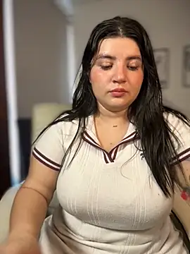 Snapshot of horny_roomiess chatting on February 27, 2026, 9:47 pm horny roomiess online show from February 27, 2026, 9:47 pm