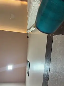 hornyguy271192 online show from March 8, 2026, 2:20 pm